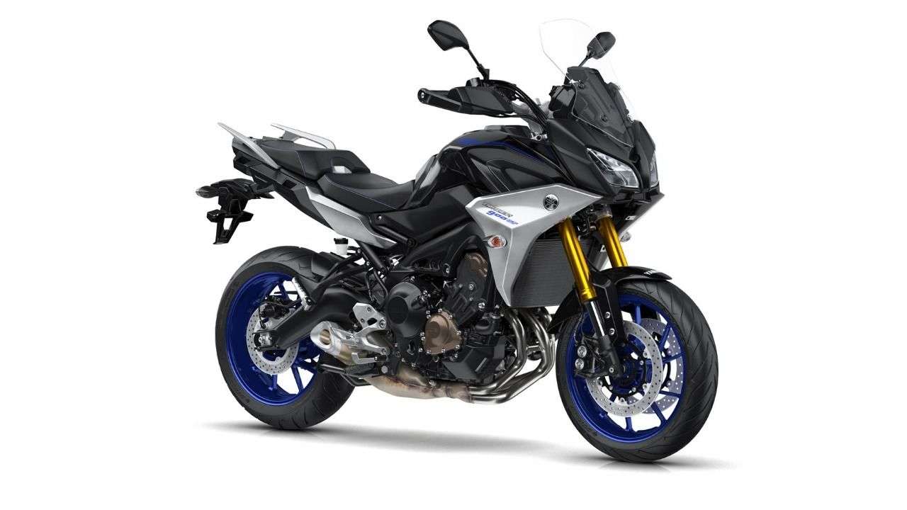 Tracer 900 GT Midnight Black