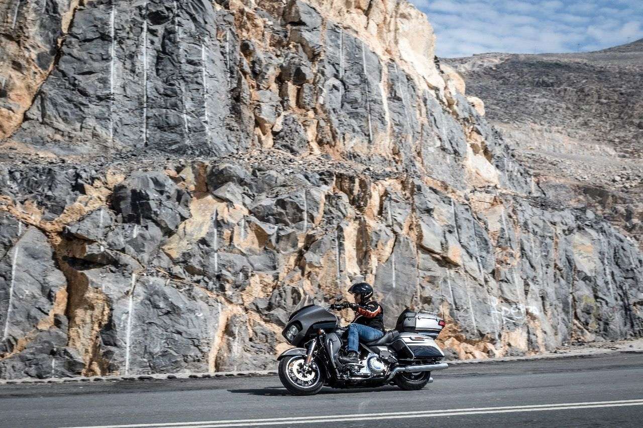 Neu für 2016: Harley-Davison Road Glide Ultra: Basis der E-Glide, Haifischnase der Road Glide Special.