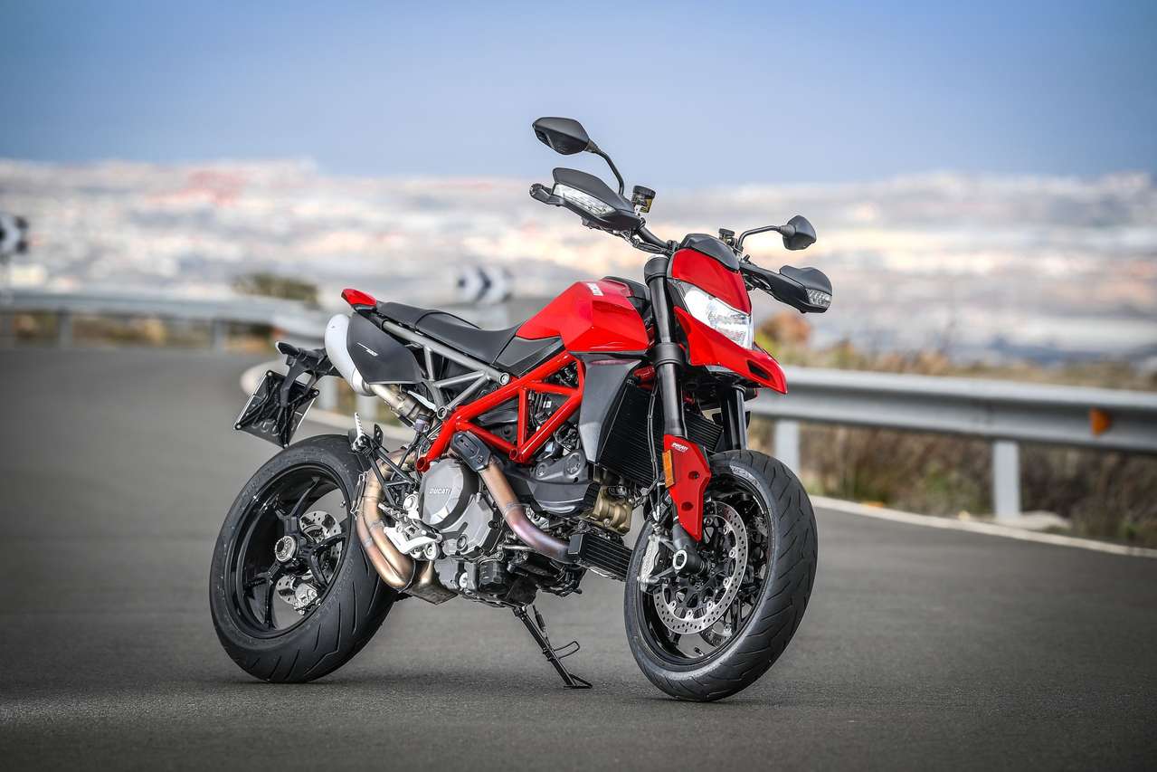 Hypermotard 950