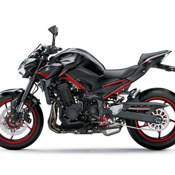 Kawasaki Z 900 2021 Metallic Spark Black / Metallic Flat Spark Black / Red