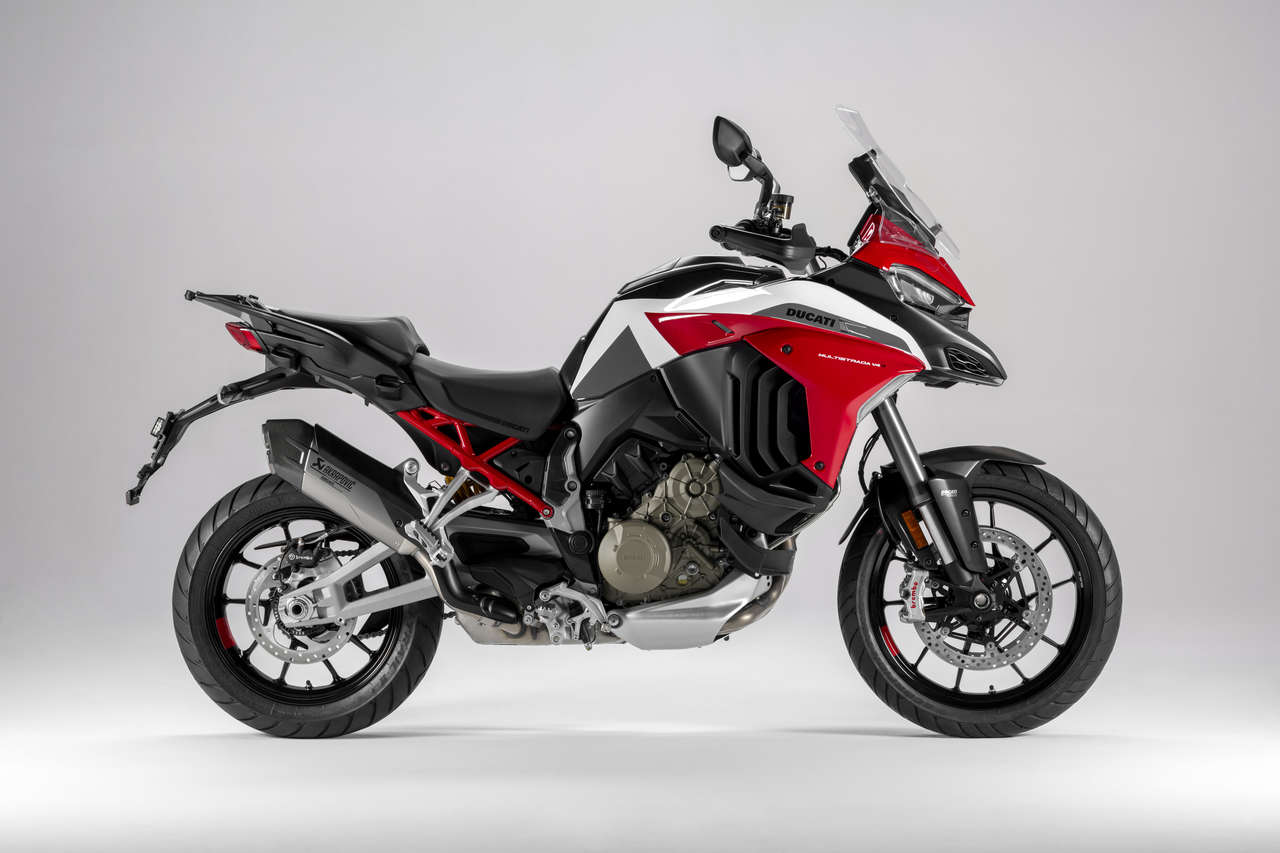 Ducati Multistrada V4 S Sport - Akrapovic und Carbon-Kotflügel