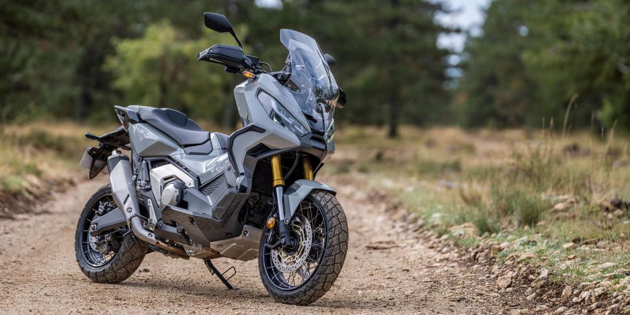 Honda X-ADV 2021 - Pearl Deep Mud Grey