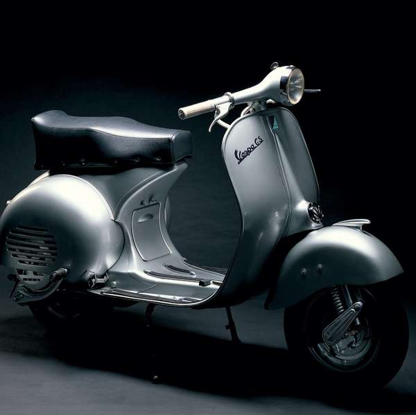 1955: Vespa 150 GS