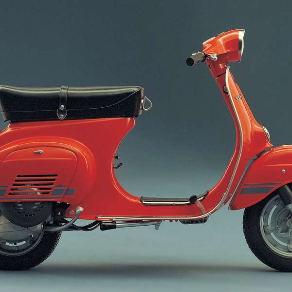1976: Vespa Primavera ET3