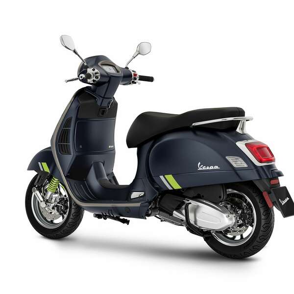 Vespa GTS 2023