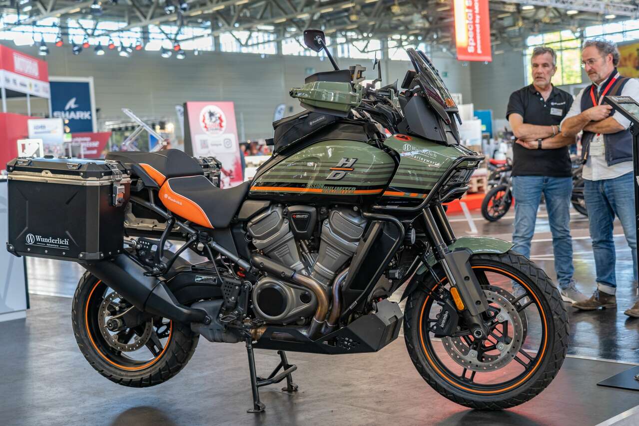 Harley Pan America by Wunderlich