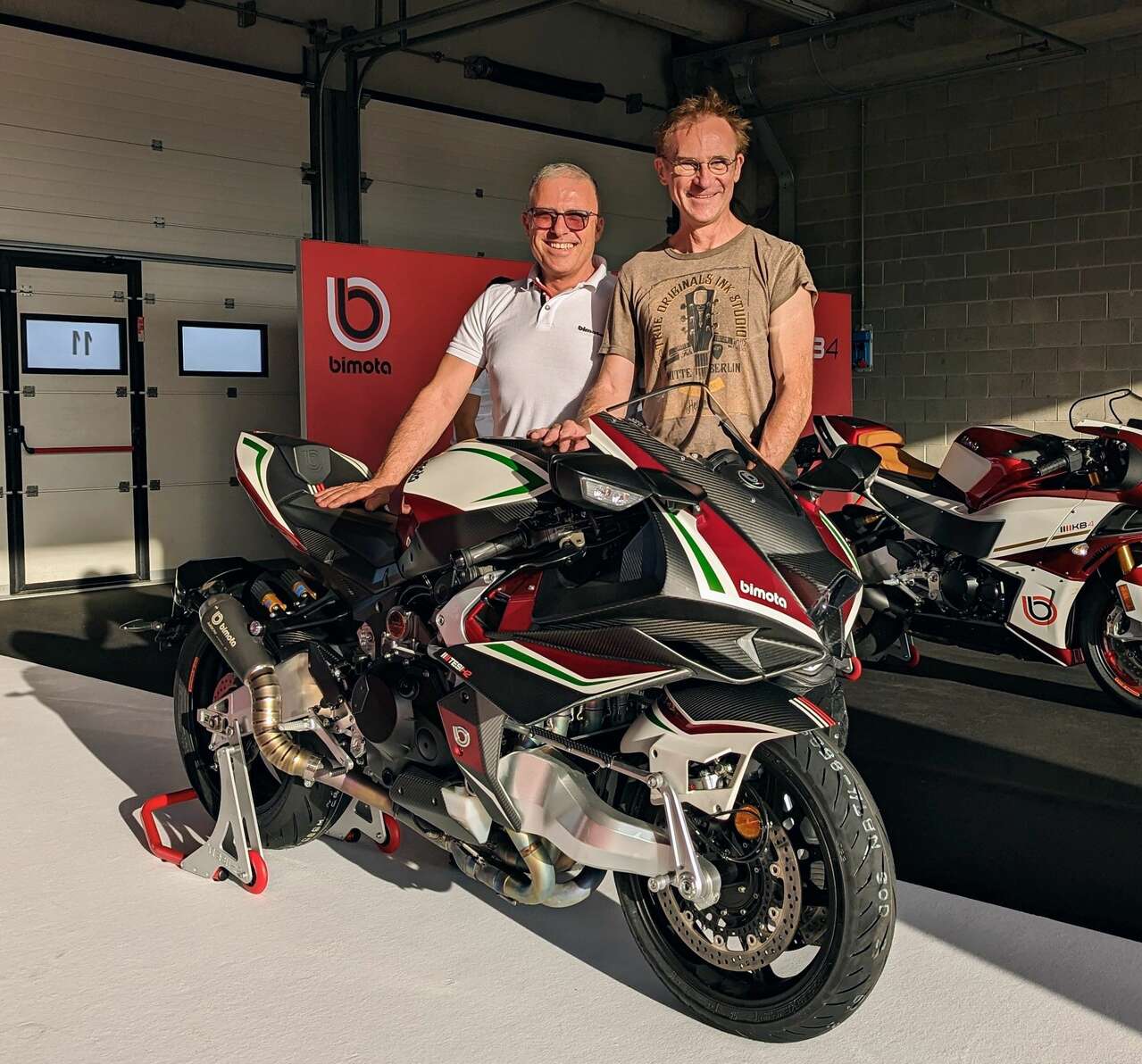 Pierluigi Marconi (links), Mastermind bei Bimota, mit dem Autor