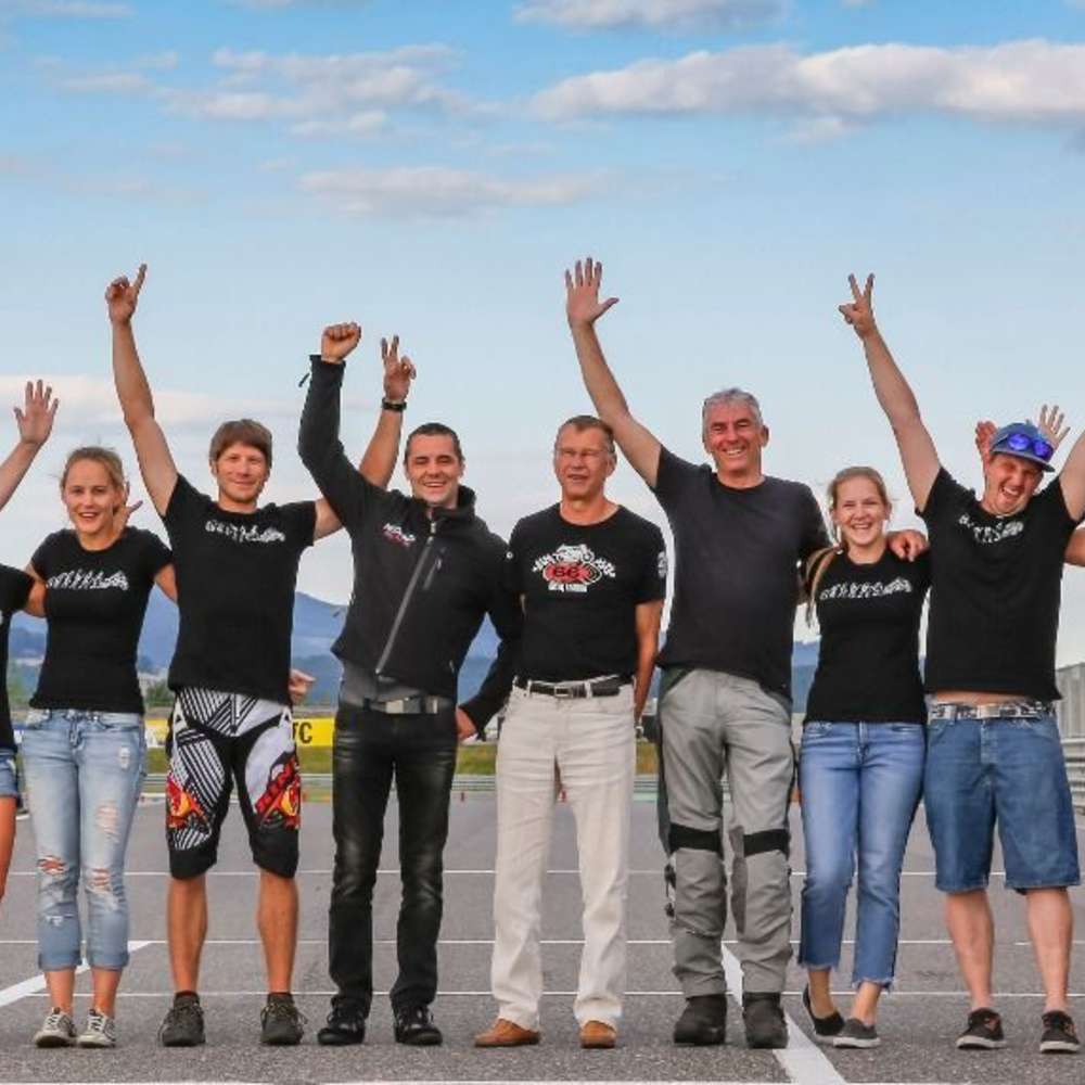 Das tollste Team der Motorrad-Welt! Nur für Euch.