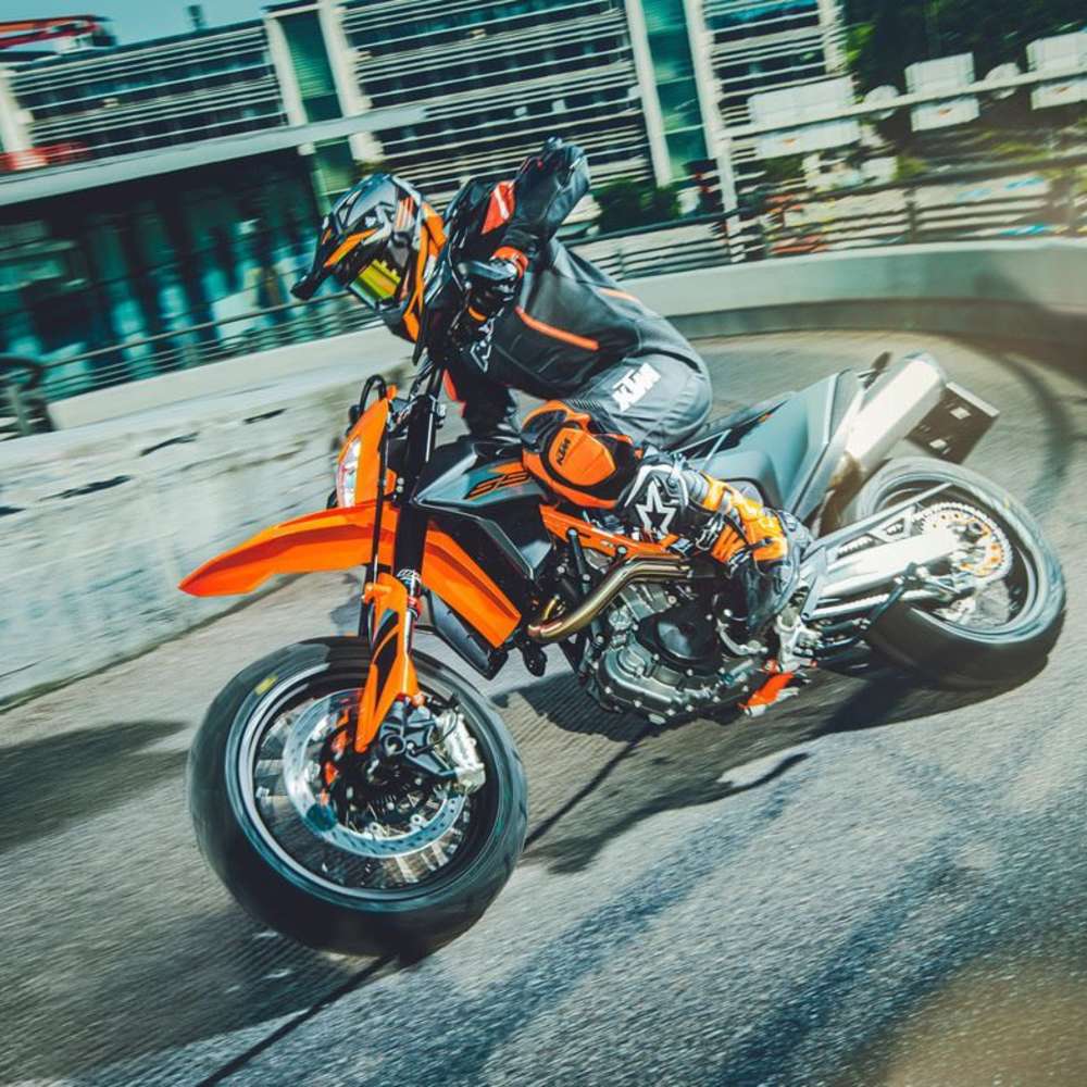 KTM 690 SMC R 2021