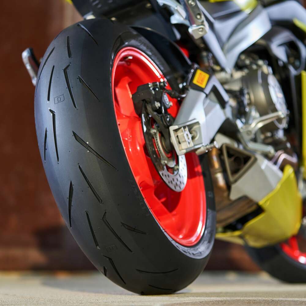 Pirelli Diablo Roso IV Corsa