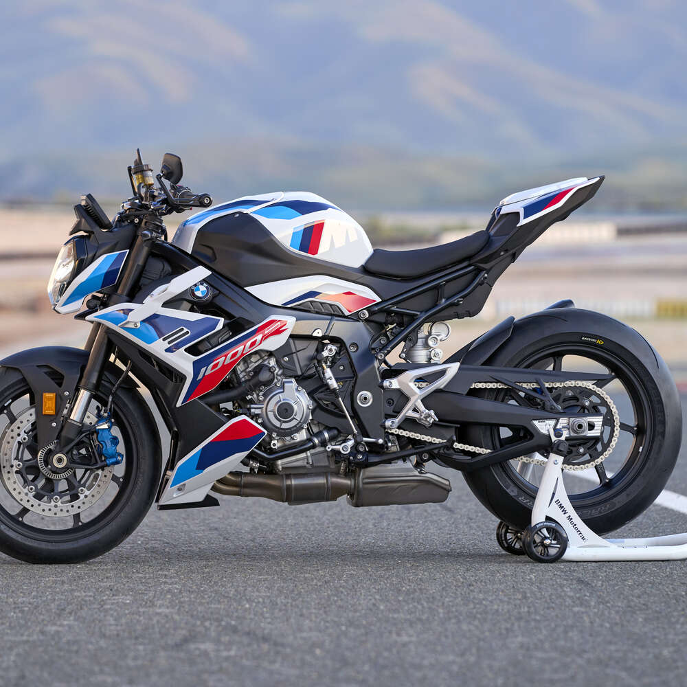 BMW M 1000 R