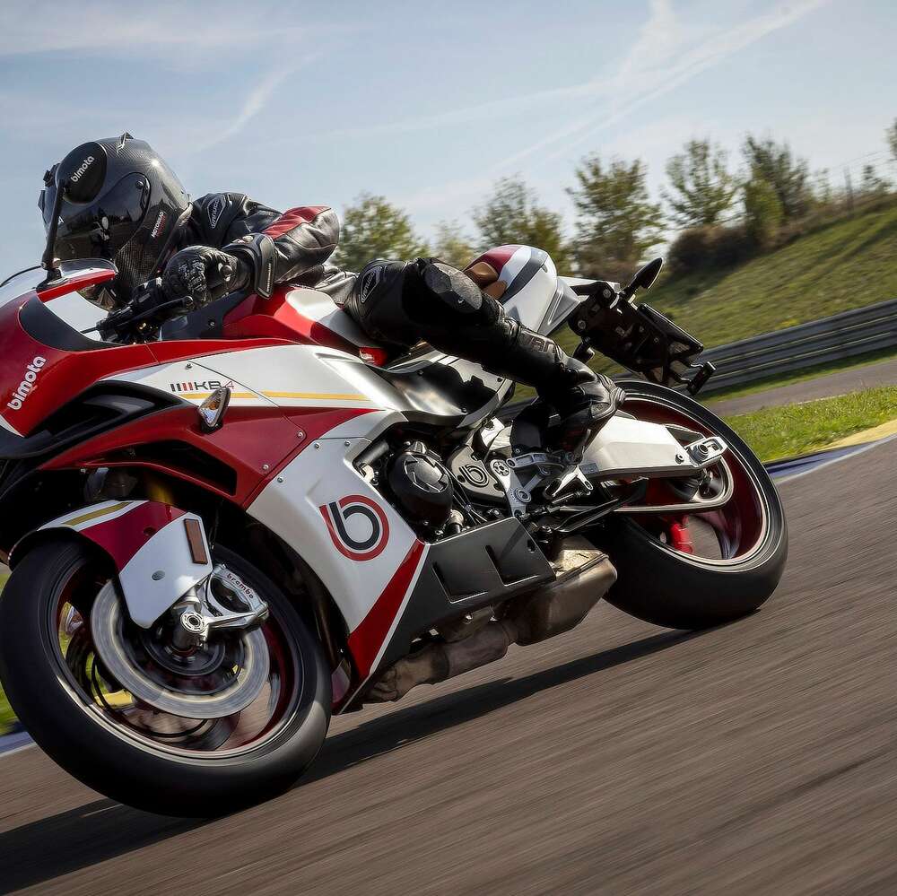 Bimota KB4: Erster Fahrtest