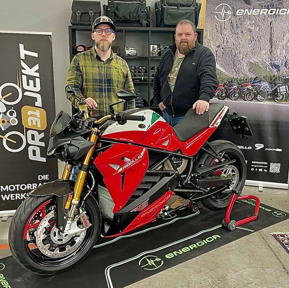 Energica Elektro-Motorräder sind jetzt neu auch bei Projekt 31 in Strasshof/NÖ erhältlich und können dort probegefahren werden. Am 22. April steigt dort das Season Opening mit Live-Musik.