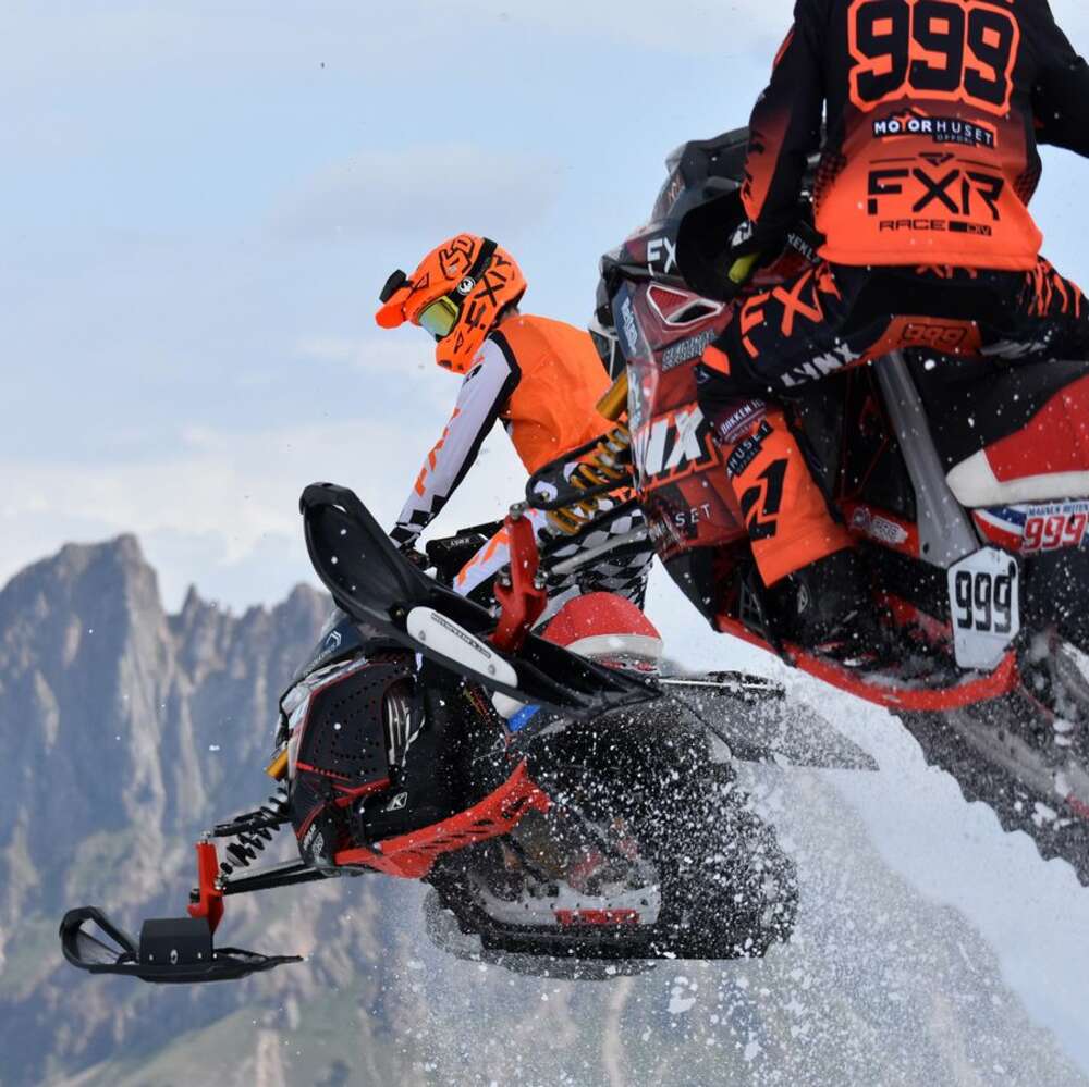 Skidoo Action