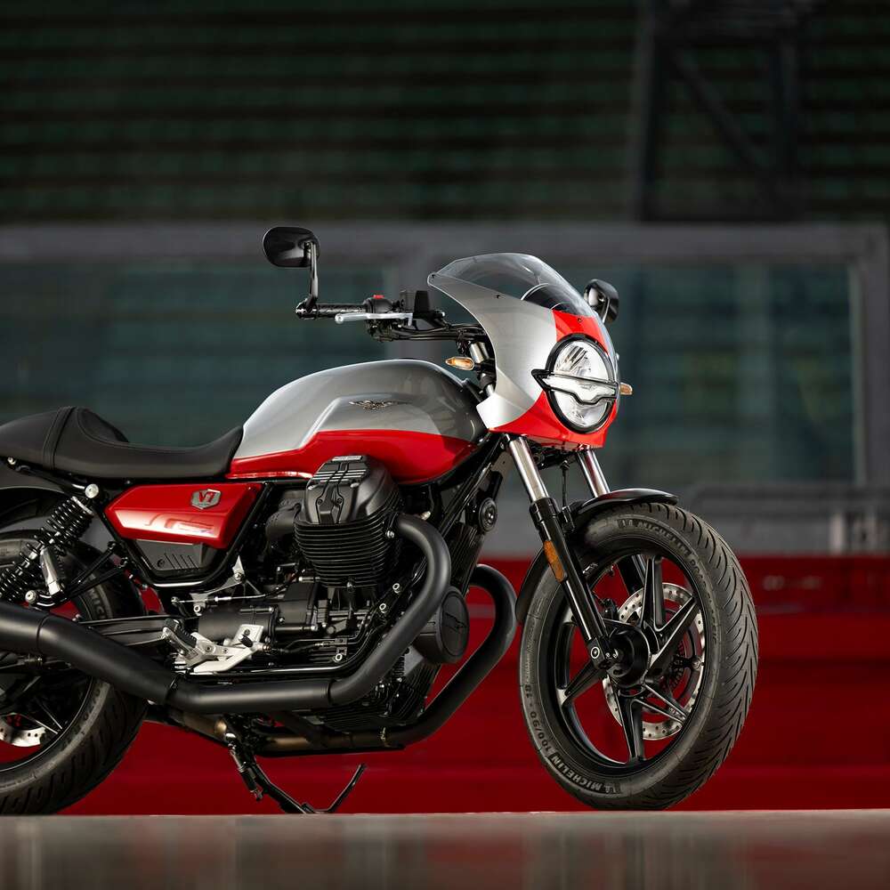 Moto Guzzi V7 Stone Corsa