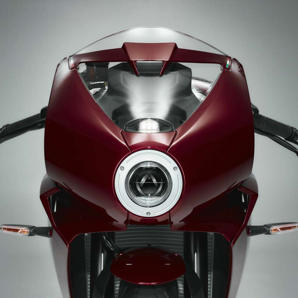 MV Agusta Superveloce 98 Modelljahr 2024 von vorne