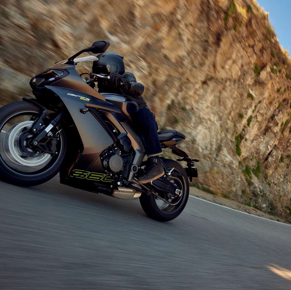 Triumph Daytona 660