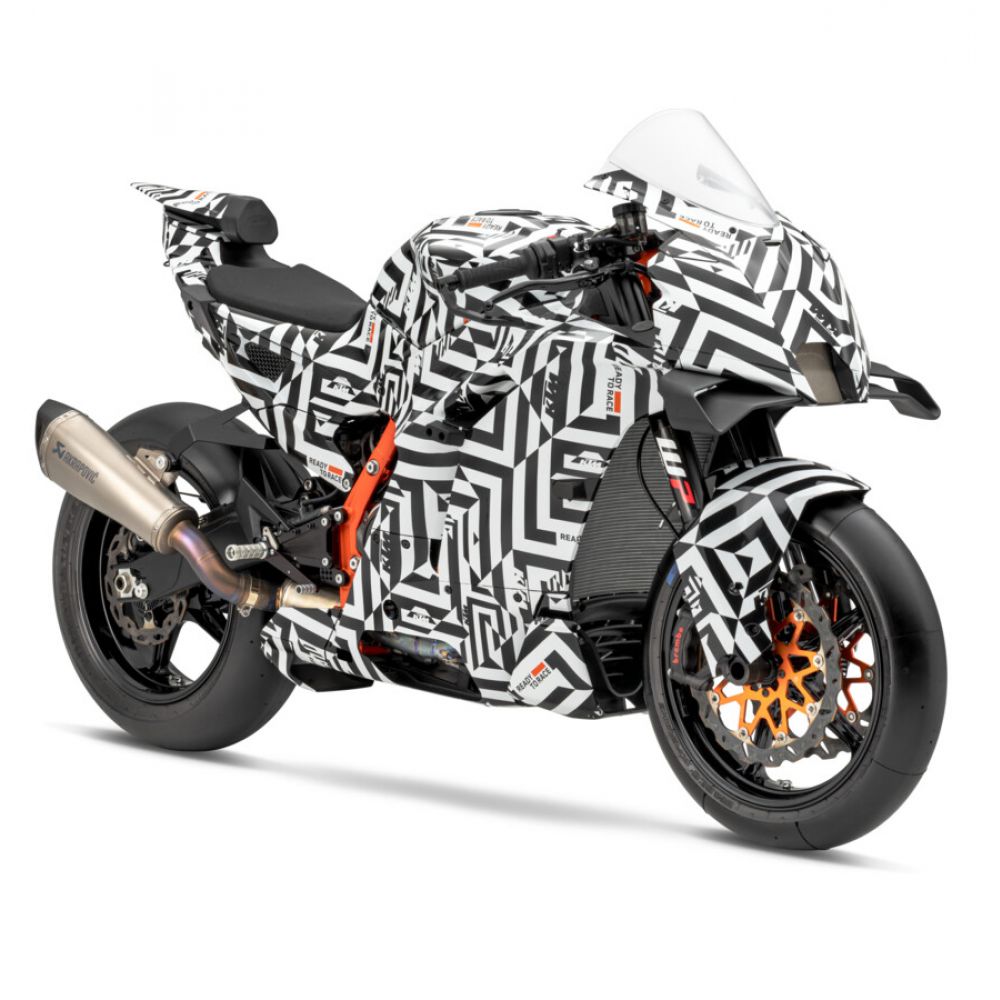 KTM 990 RC R in Tarnfolie für 2025