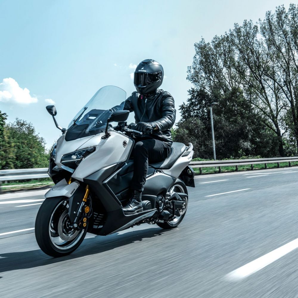 Yamaha TMAX Tech Max Modelljahr 2025