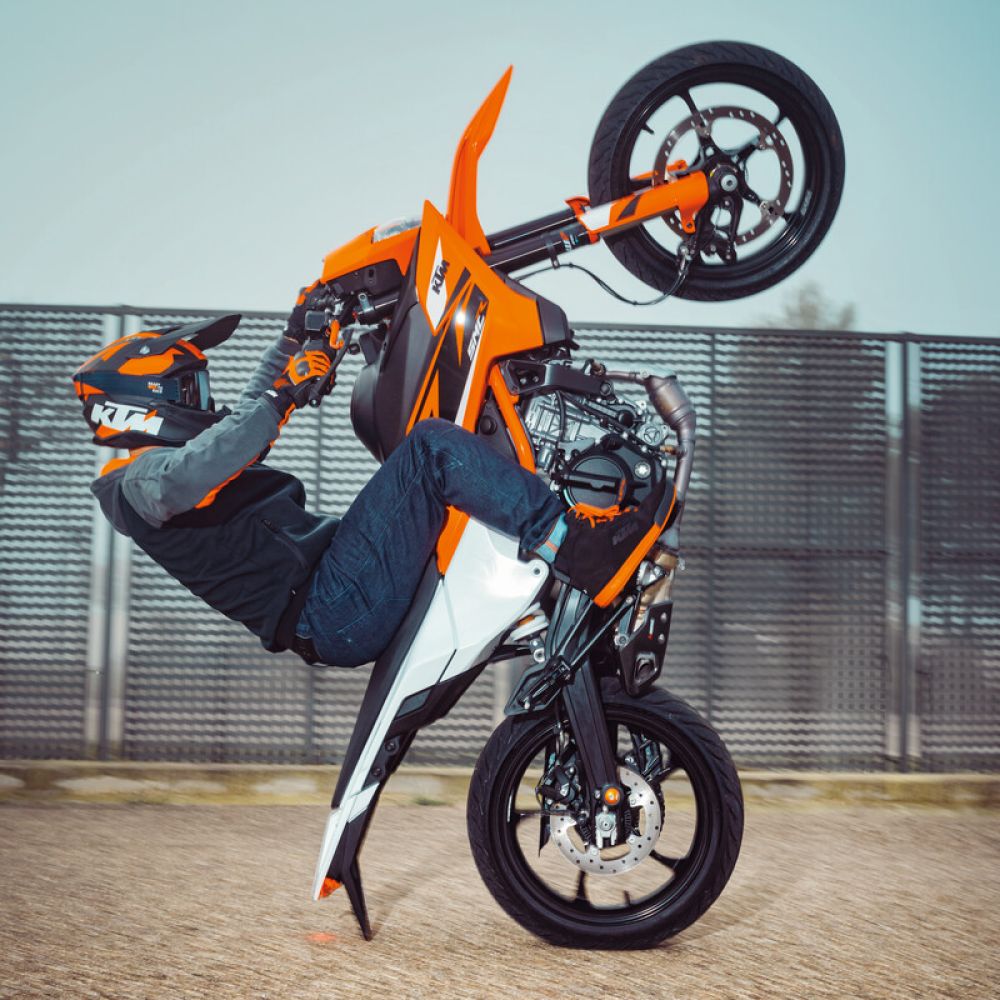 KTM 390 SMC R