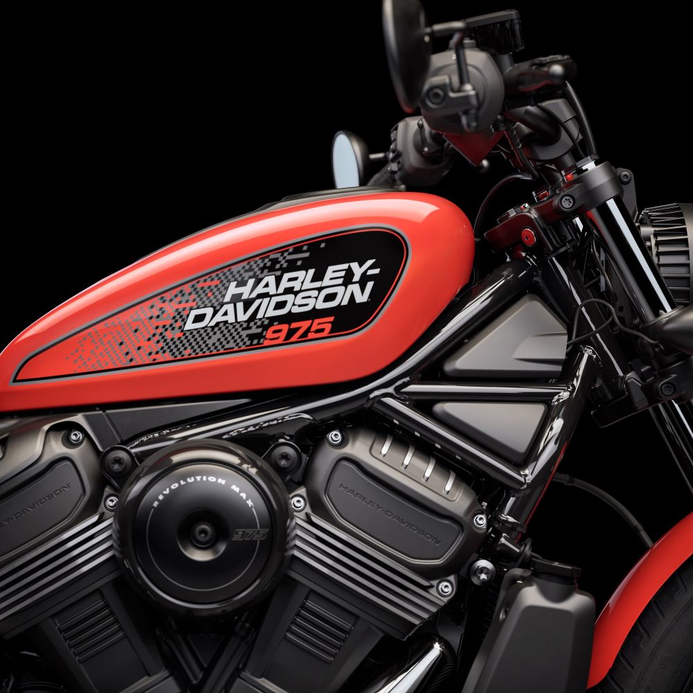 Die neue Harley Nightster in Blood Orange Tank