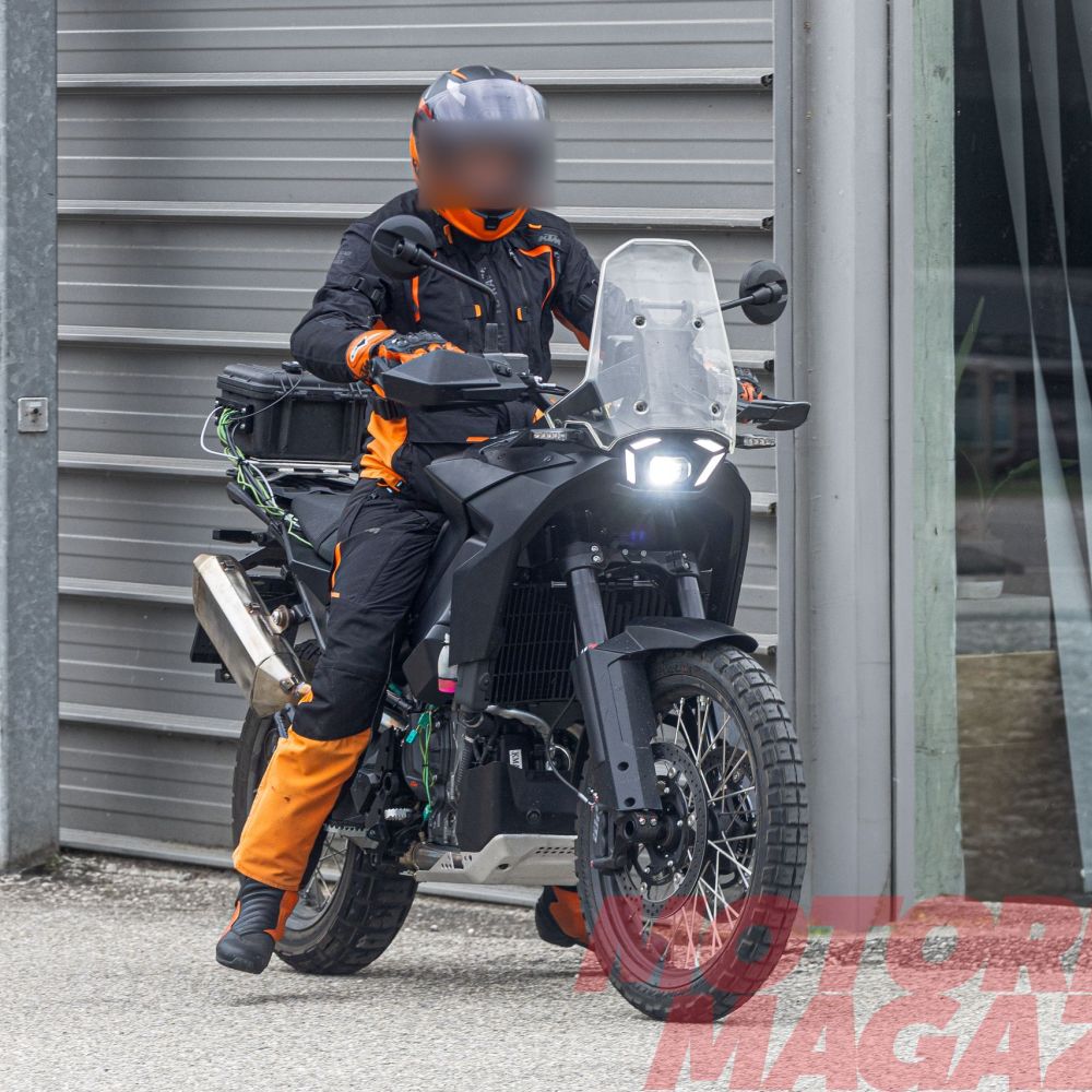 Prototyp der KTM 790 Adventure Modelljahr 2027