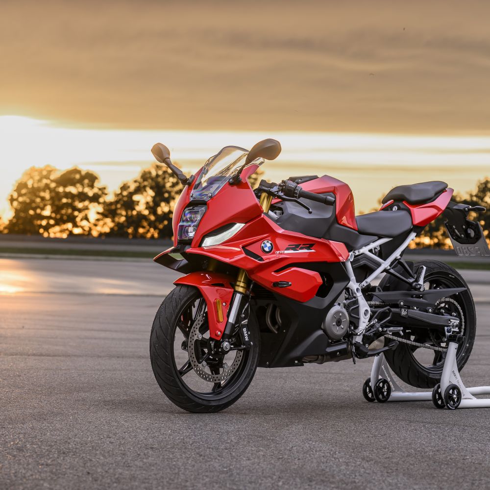 BMW F 450 RR in Rot