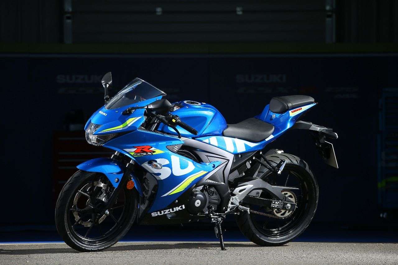 Die GSX-R125 will KTM RC 125 und Co. ordentlich einheizen.