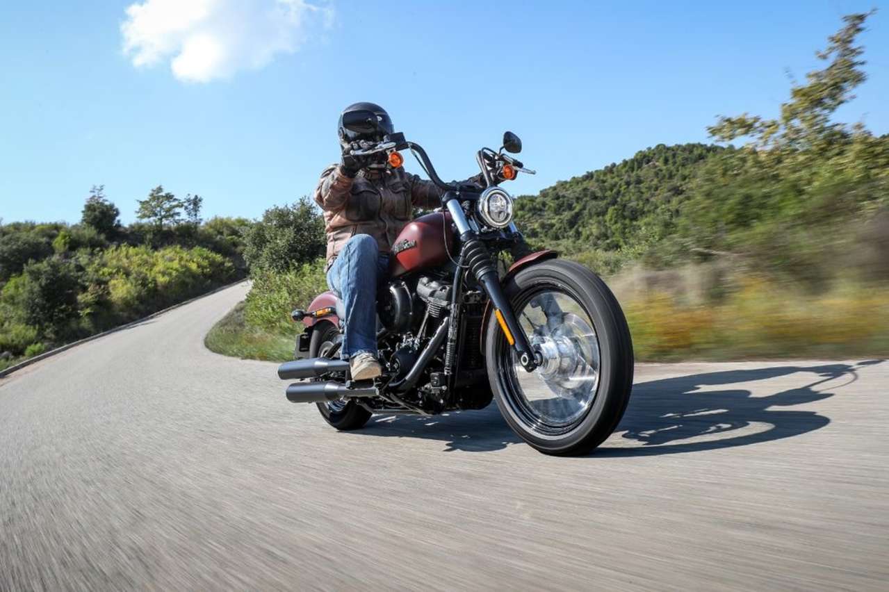 Einstieg in die Big-Twin-Klasse von Harley-Davidson: Street Bob 2018.