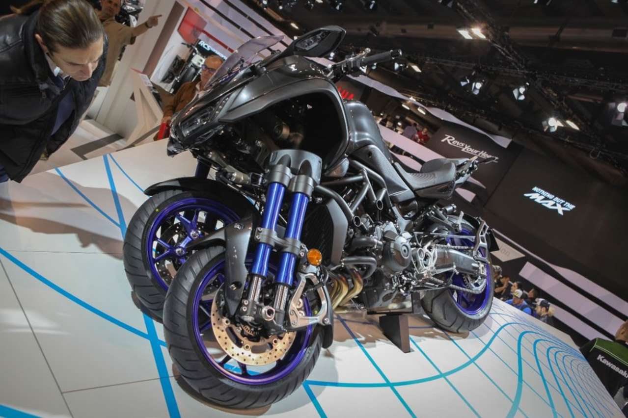 Yamaha Niken: Spektakuläres Dreirad mit Motor der MT-09. Lieferbar in der zweiten Jahreshälfte 2018.