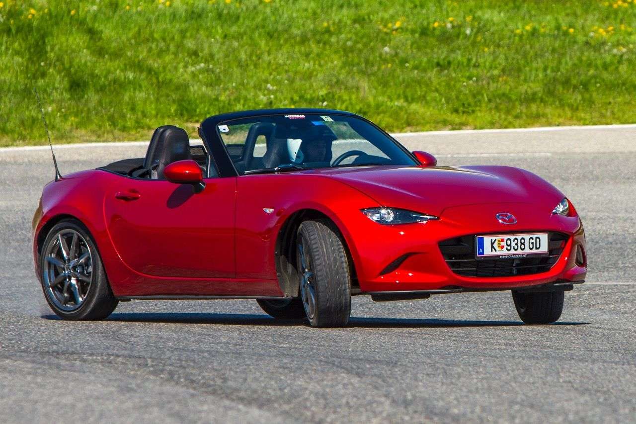 Fun mit dem neuen Mazda MX-5 – eine Woche mit dem Roadster ist im Rallye-Paket inkludiert.