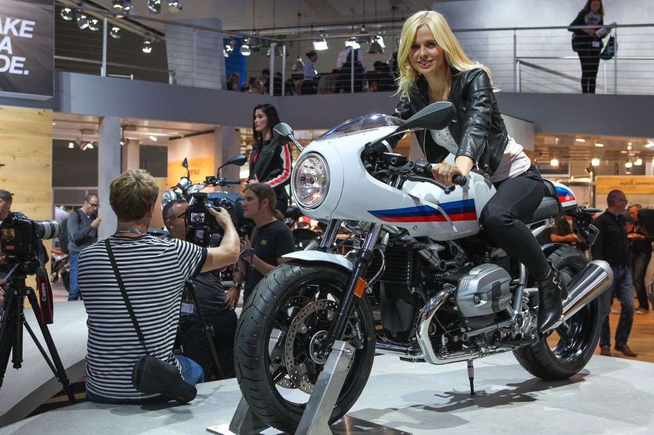 BMW R nineT Racer.