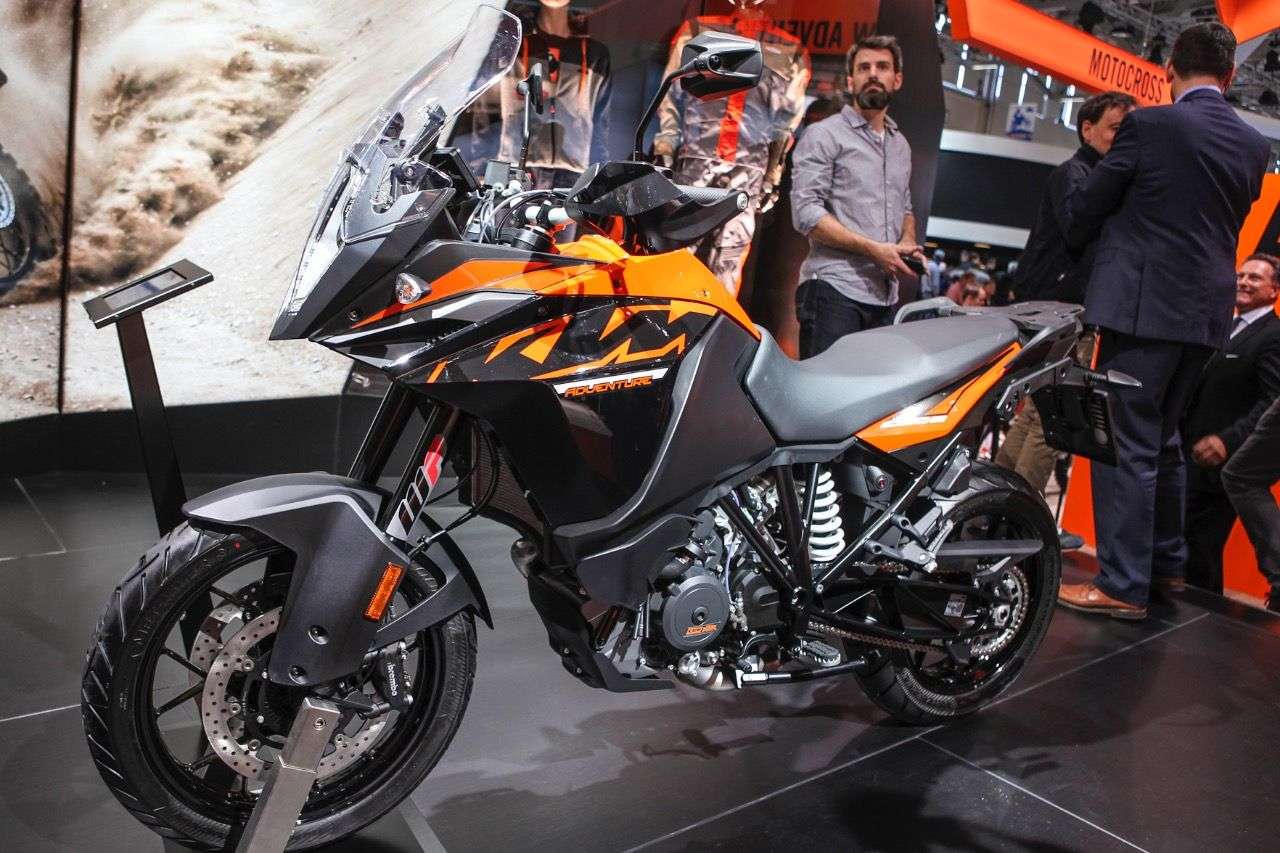 KTM 1090 Adventure.