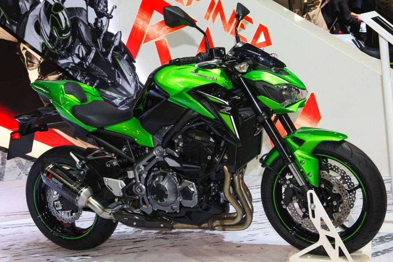 Kawasaki Z900.