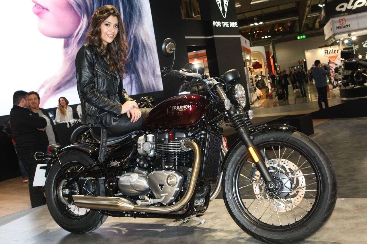 Triumph Bonneville Bobber.