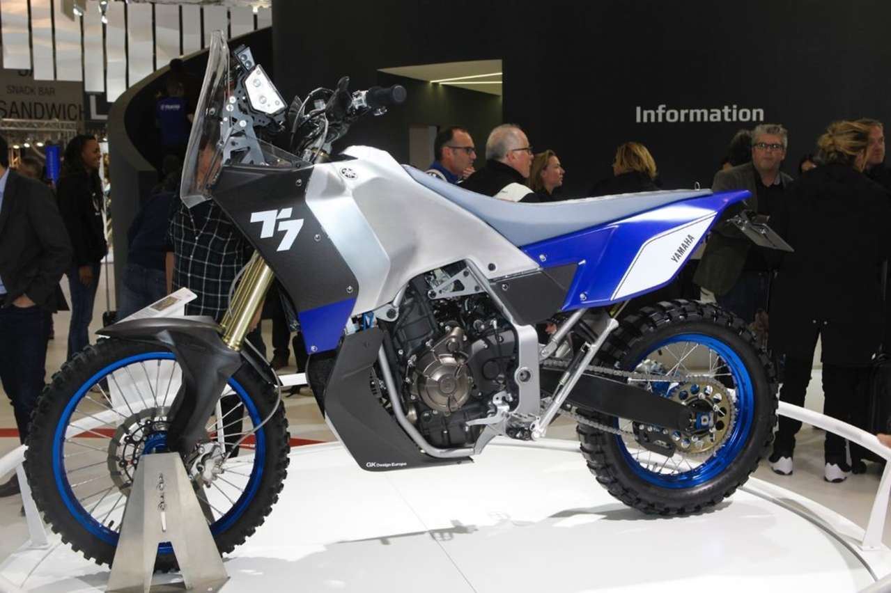 Noch eine Studie: Yamaha T7. Dahinter verbirgt sich die neue XT700, die Ende 2018 mit dem Motor der MT-07 kommen soll.