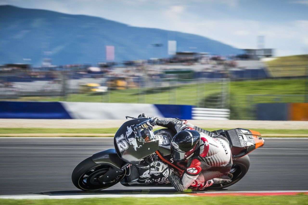 Tom Lüthi bei den offiziellen MotoGP-Tests.