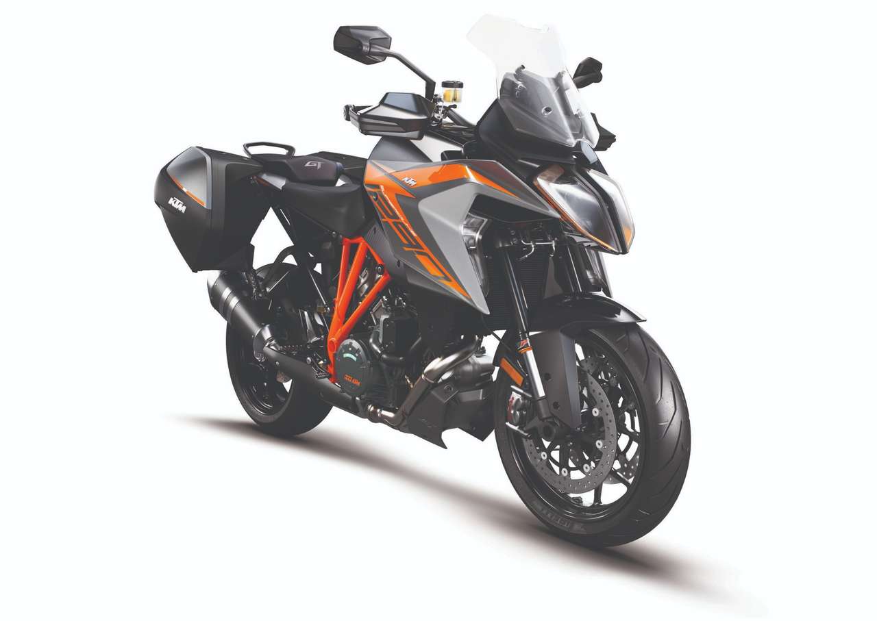 KTM 1290 Super Duke GT 2019