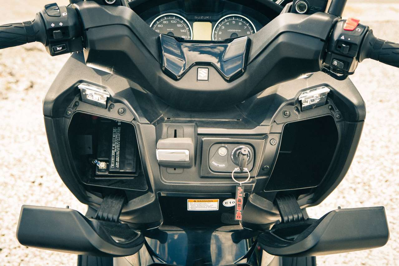 Suzuki Burgman 400
