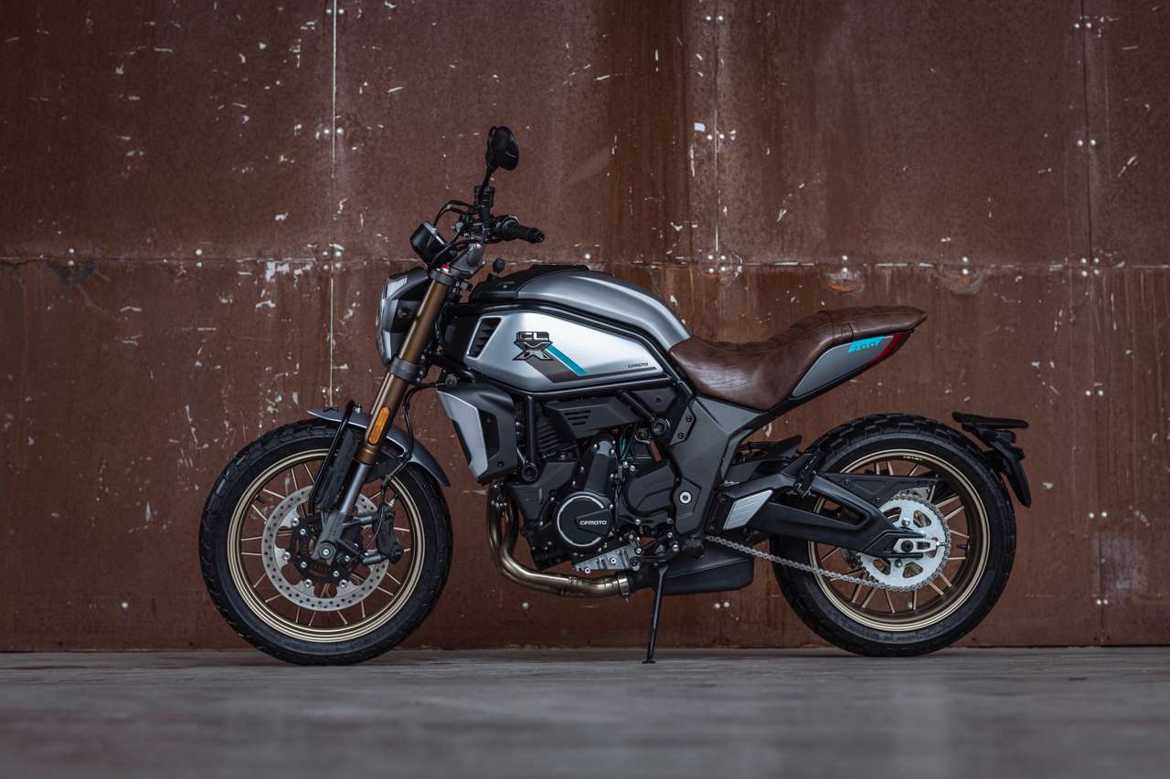 CFMOTO 700CL-X Hero
