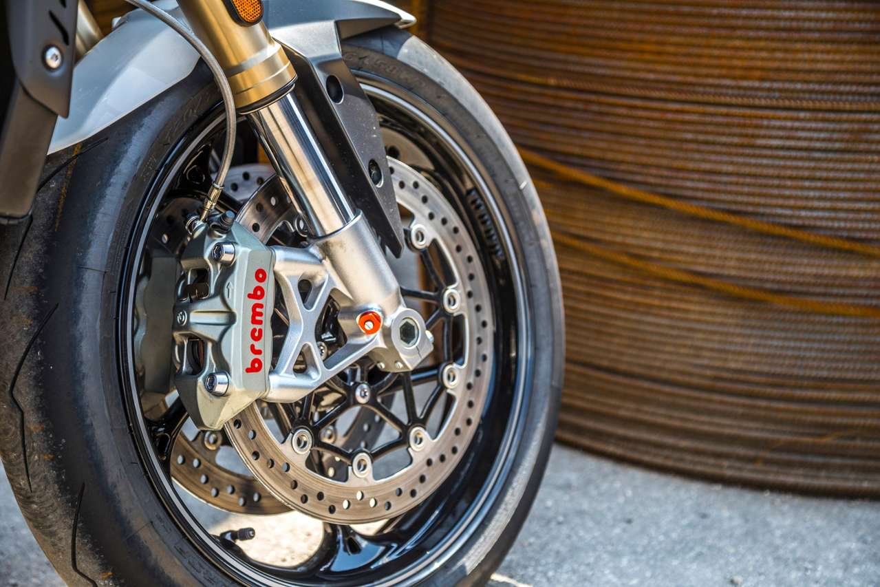 Italienische Feinkoste an der Speed Triple