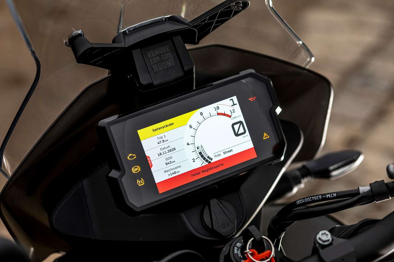 Das TFT-Display ist kontraststark und gut lesbar