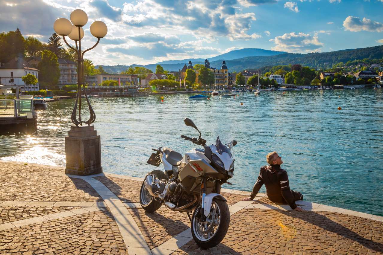 Ein Schloss am Wörthersee liegt auch auf der Route (Foto: Kurt Pinter)