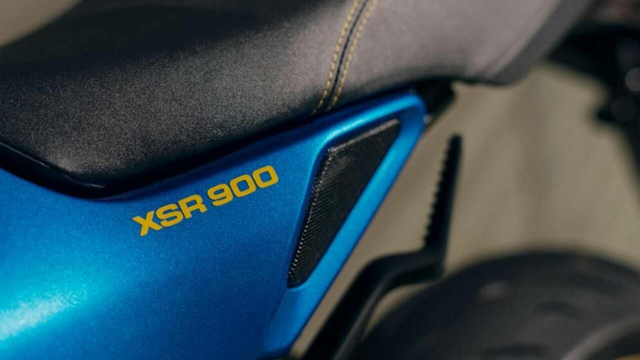 Sportliche Optik im Stil der 1980er-Racer