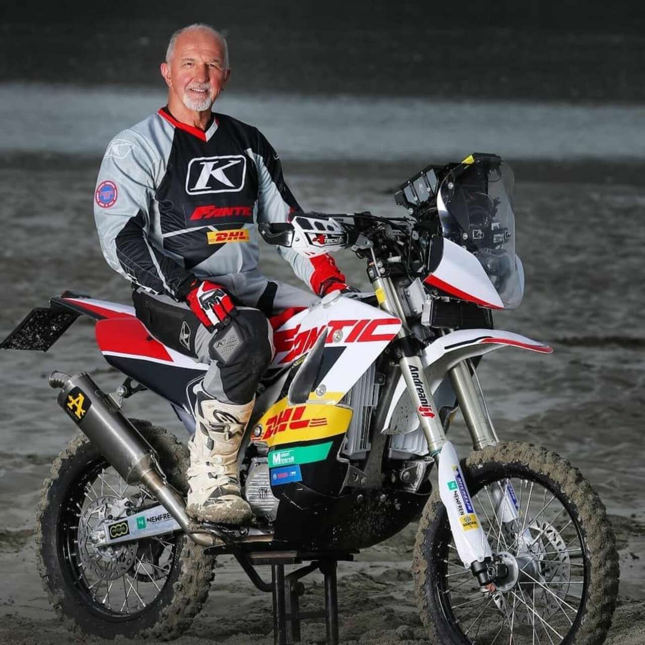 Die Fantic XEF Rally 450 wird bei der Dakar 2022 von der italienischen Rally-Legende Franco Picco gesteuert.