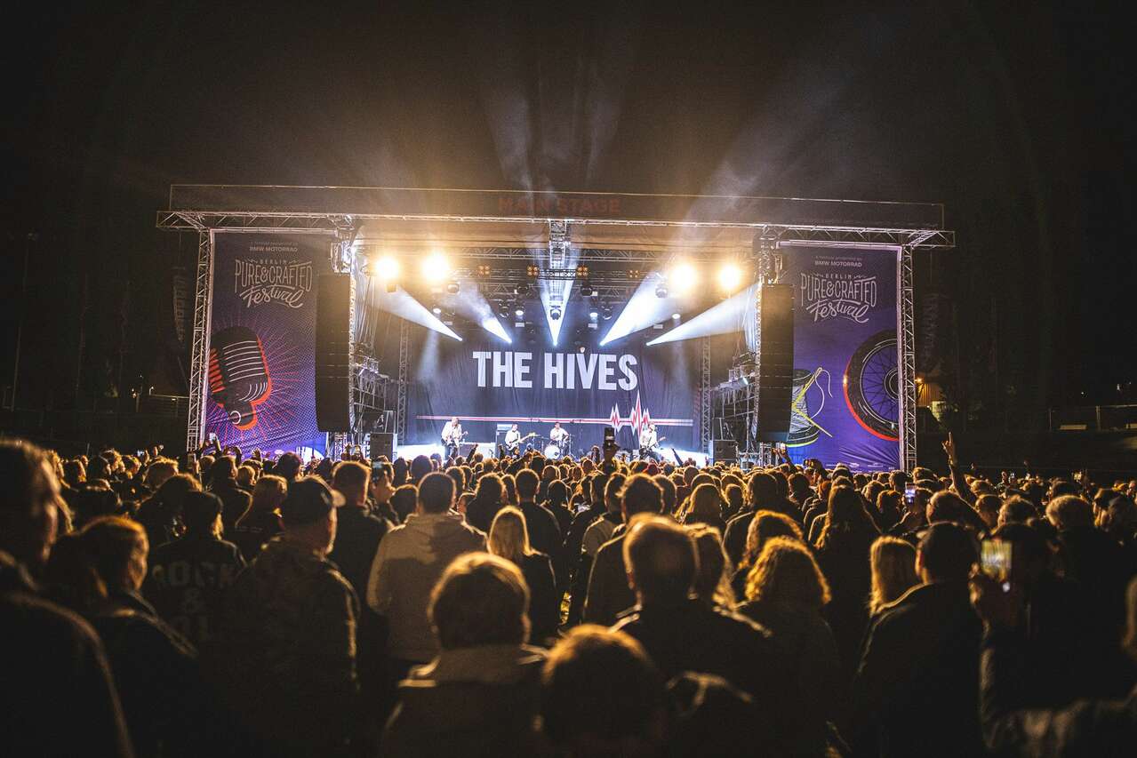Auch The Hives rockten schon am Pure&amp;Crafted, heuer sind die Pixies dran.
