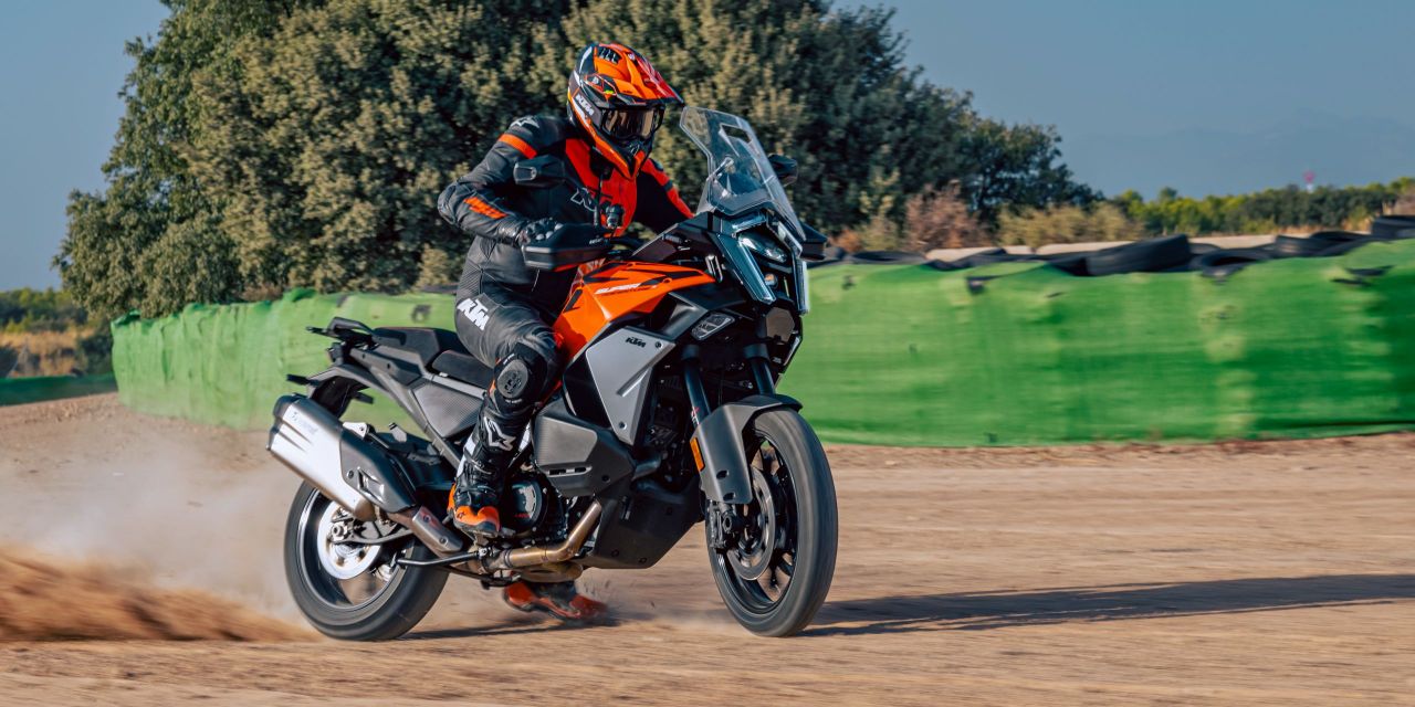KTM 1390 Super Adventure S Evo