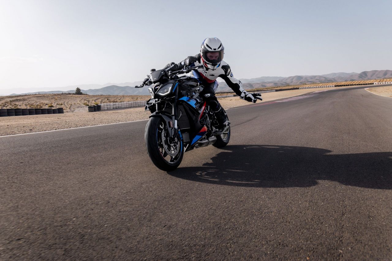 BMW M 1000 R