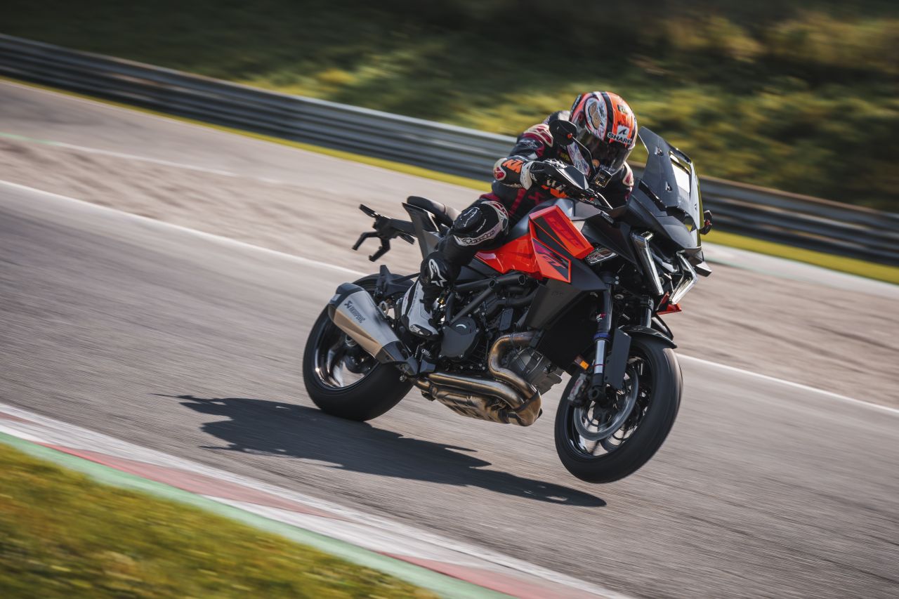 KTM 1390 Super Duke GT