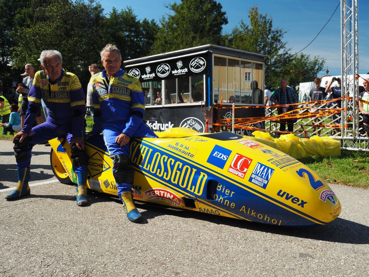 Stammgäste beim Oldtimer GP in Schwanenstadt: Die siebenfachen Seitenwagen-Weltmeister Biland/Waltisperg